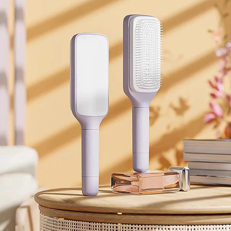 Nelvadi Self-Cleaning Brush